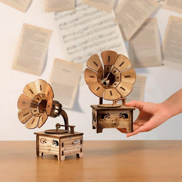 Phonograph