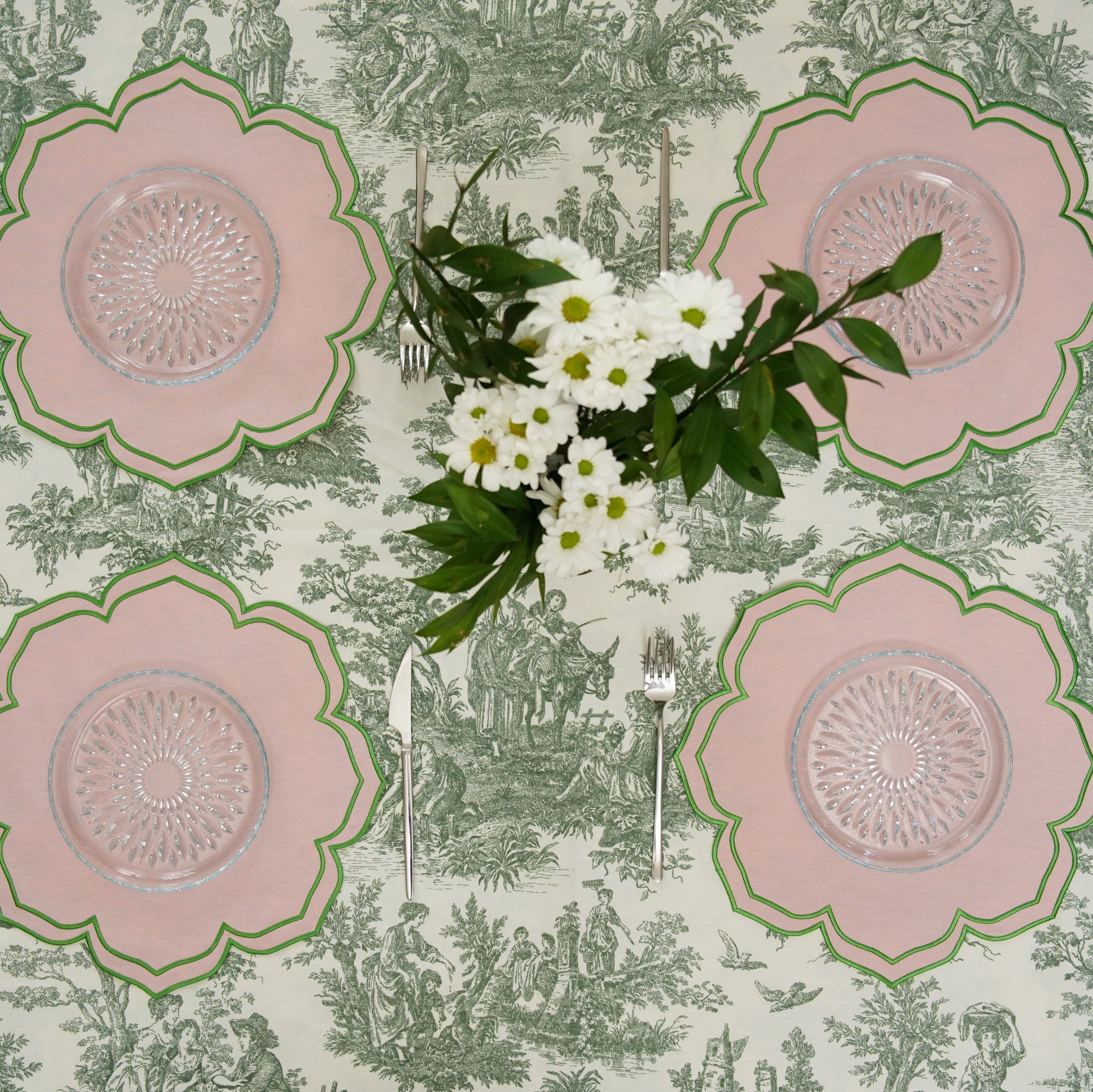 LUMERA PINK WAVY EDGE FABRIC PLACEMAT (Set Of 4)