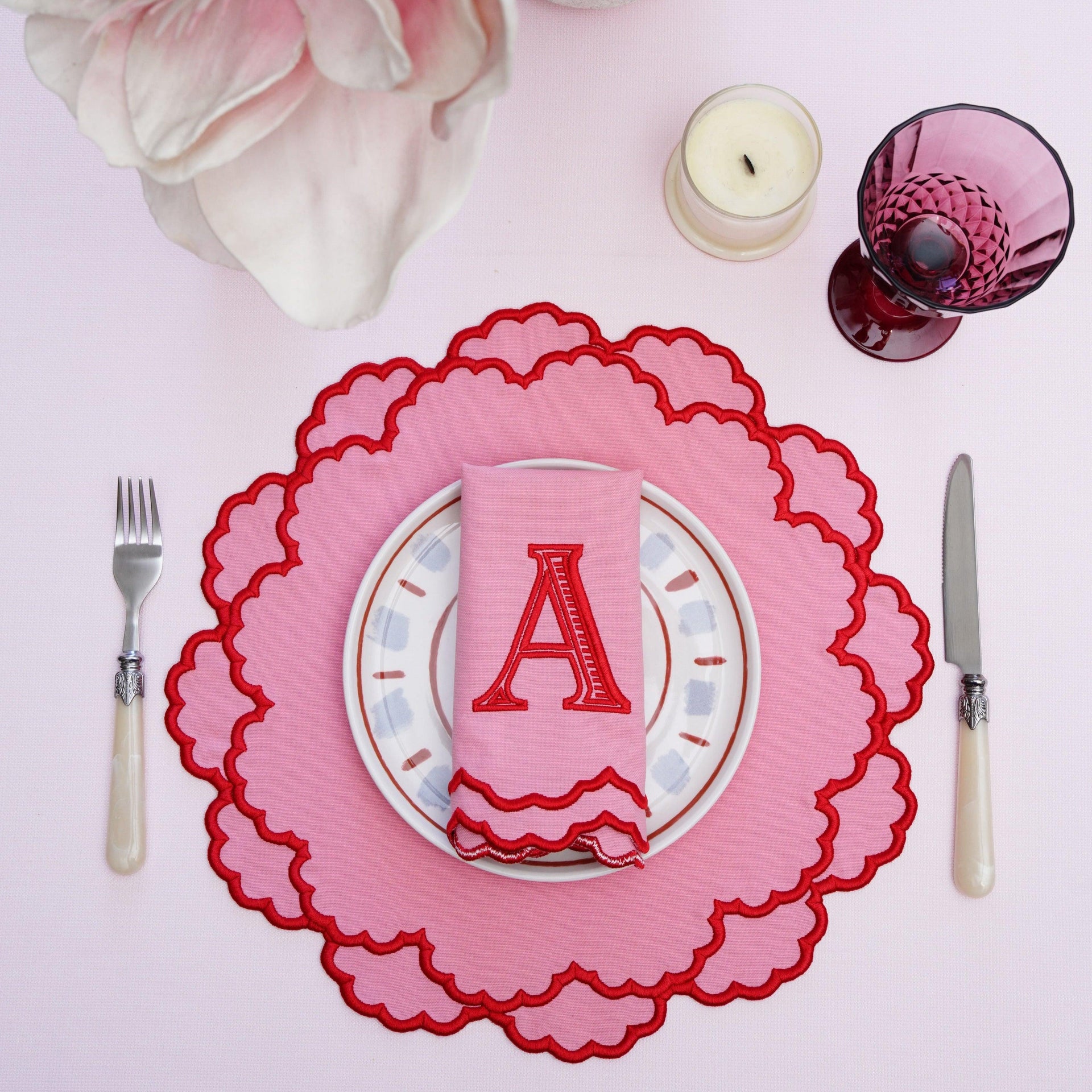 SPRING TABLE DECOR – CRESSIDA PINK ROUND FABRIC PLACEMAT & NAPKIN SET