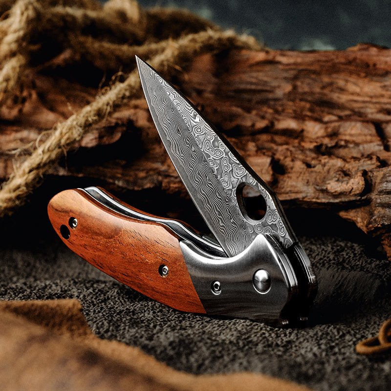 Polar Pocket Knife with Exotic Sandal Wood Handle