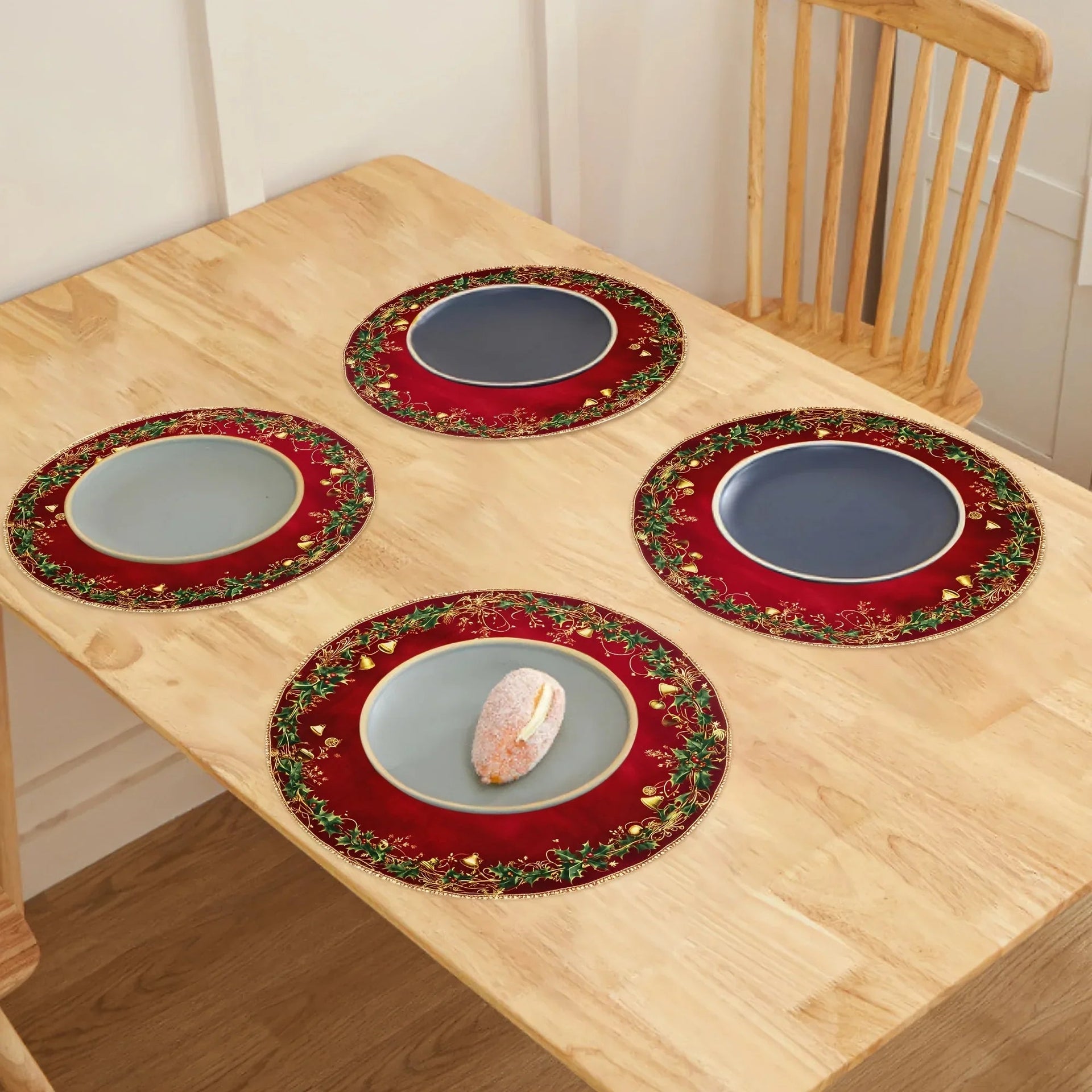 Polyester Placemats 4pcs Red & Golden 38.1cm Round Table Mats with Leaf Pattern