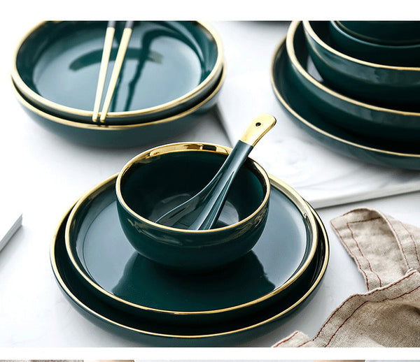 Emerald Dinnerware Set