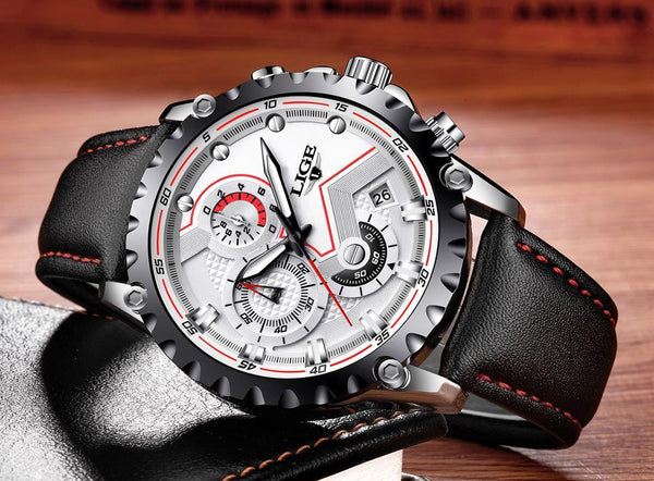 Men's  Watch With Chronometers Day Display And Fluorescent Hands Unique Design Excellent Gift