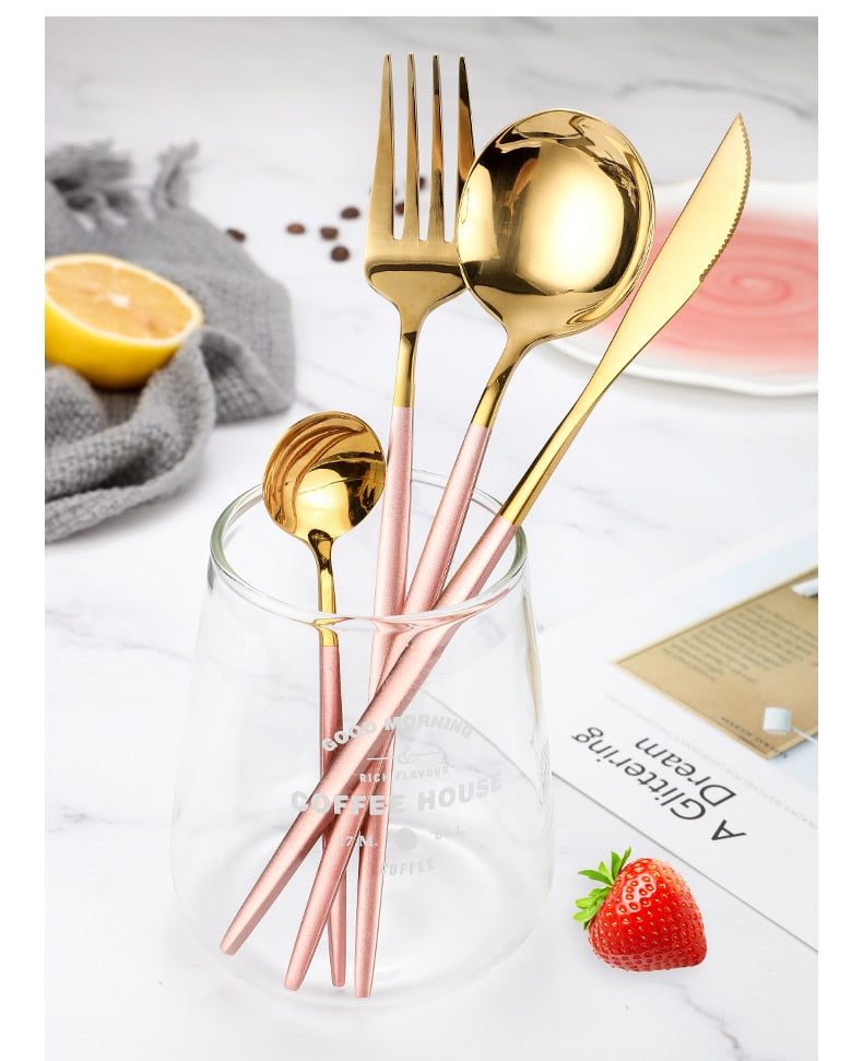 Eva Gold Tip Flatware