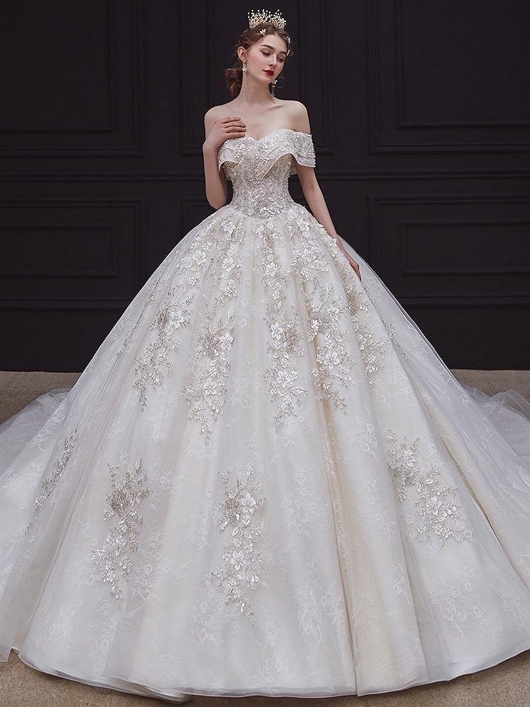 Luxury Wedding Dress Sweetheart Bridal Gown EDW234
