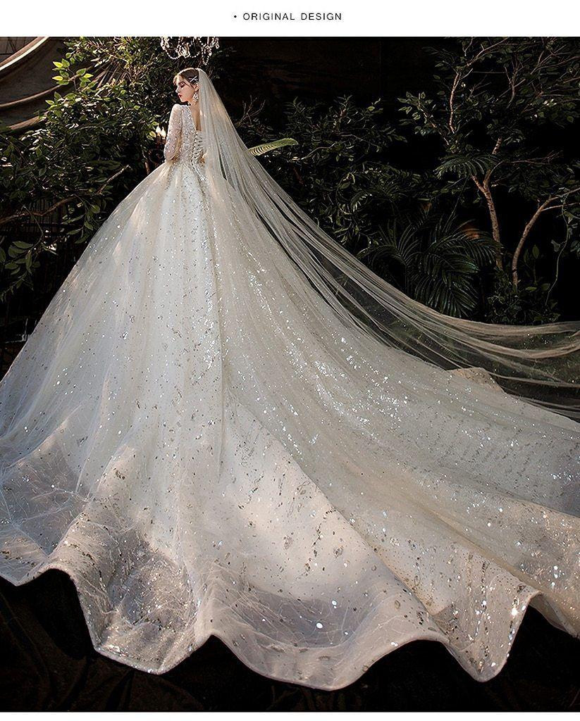 Luxury Princess Long Sleeves Wedding Dress with Crystal EDW1110