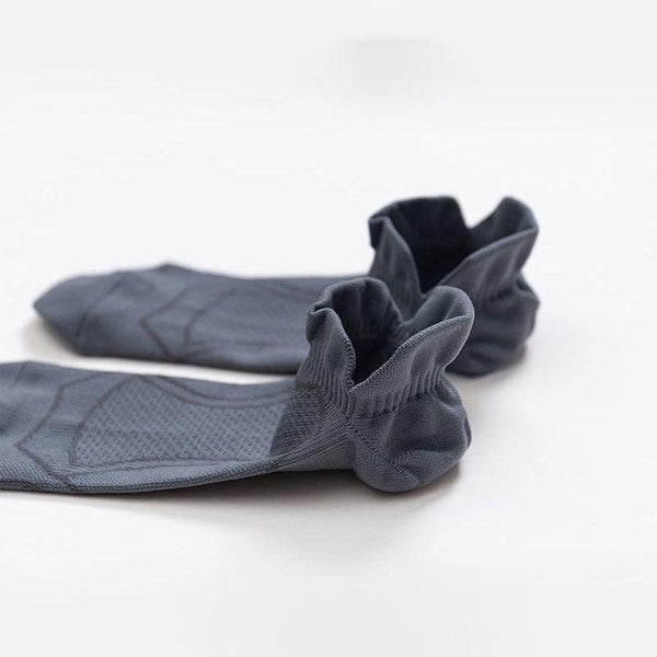 Professional Thin Anti-slip Breathable No Sweat Sports Marathon Basketball Yoga Running Socks For Athletic Men AND Women