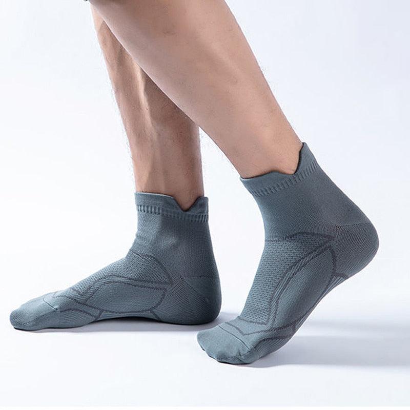 Professional Thin Anti-slip Breathable No Sweat Sports Marathon Basketball Yoga Running Socks For Athletic Men AND Women