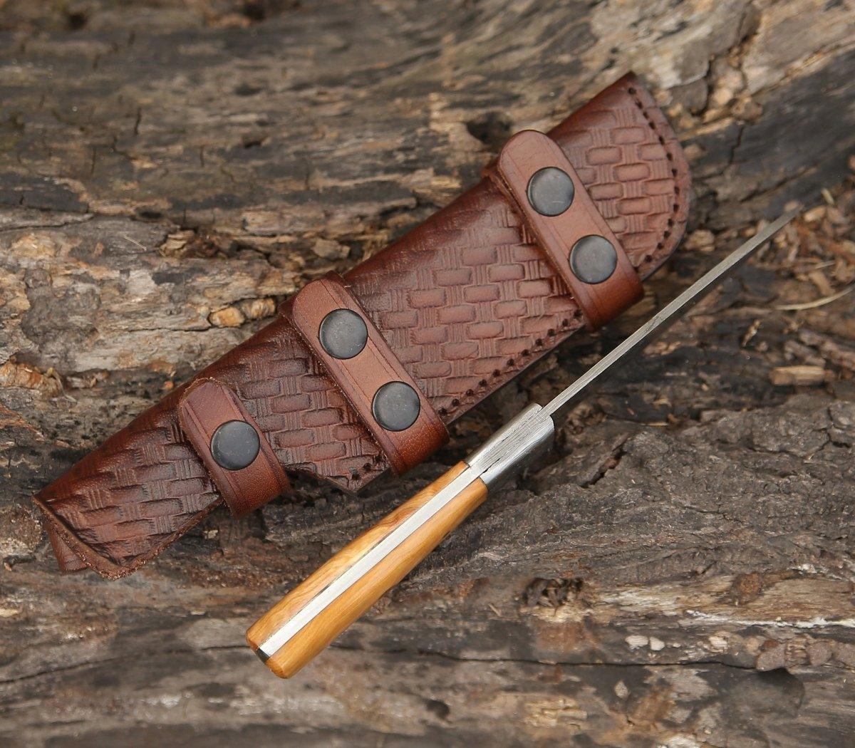 Quantum Camp Knife with Olive Wood Handle