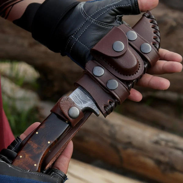 Radiant Damascus Hunting Knife with Rosewood Handle - Gifts for You 'n Me