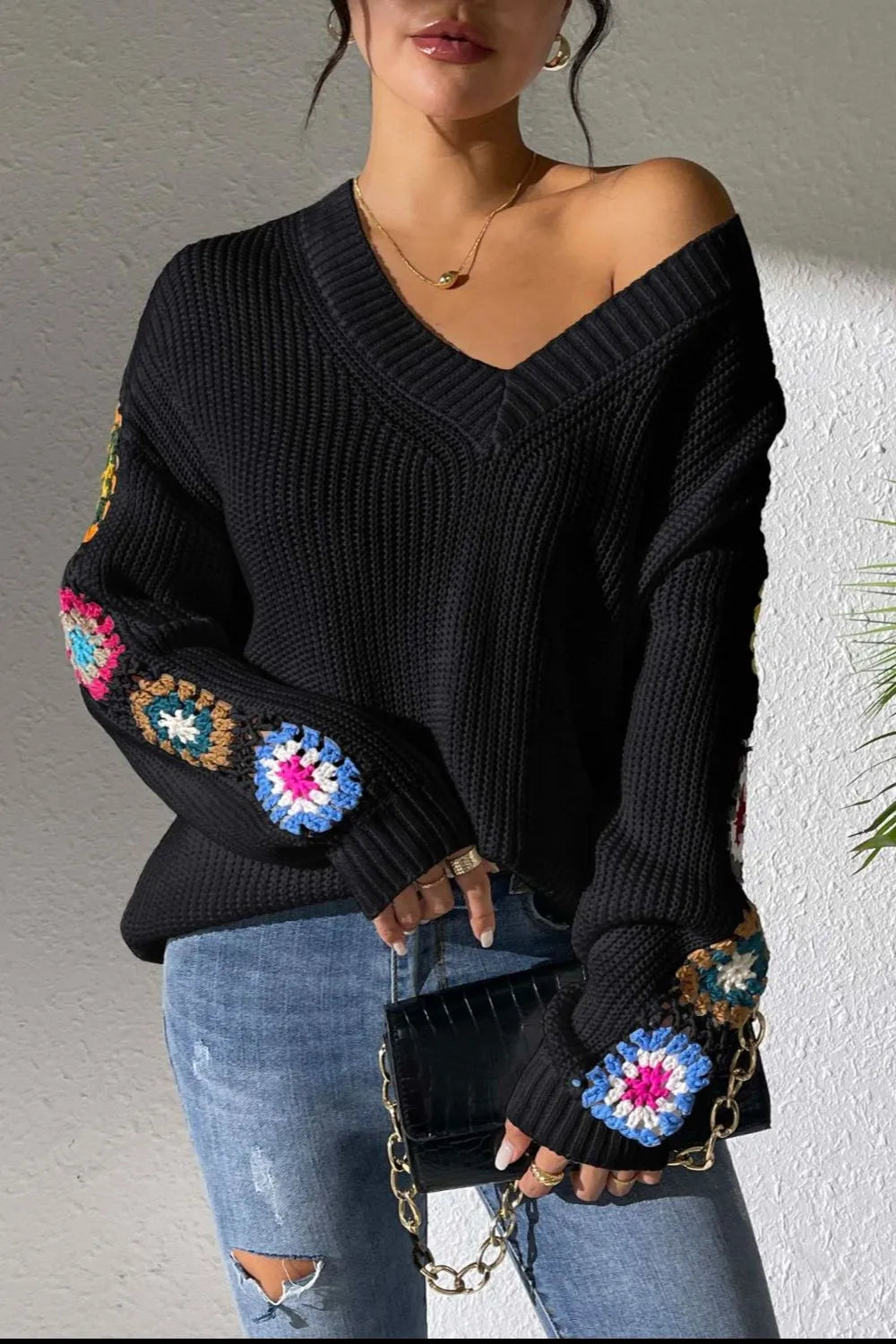 Randomly mixed color hand hook flower splicing V-neck pullover sweater