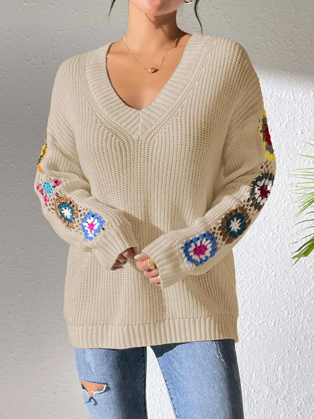 Randomly mixed color hand hook flower splicing V-neck pullover sweater