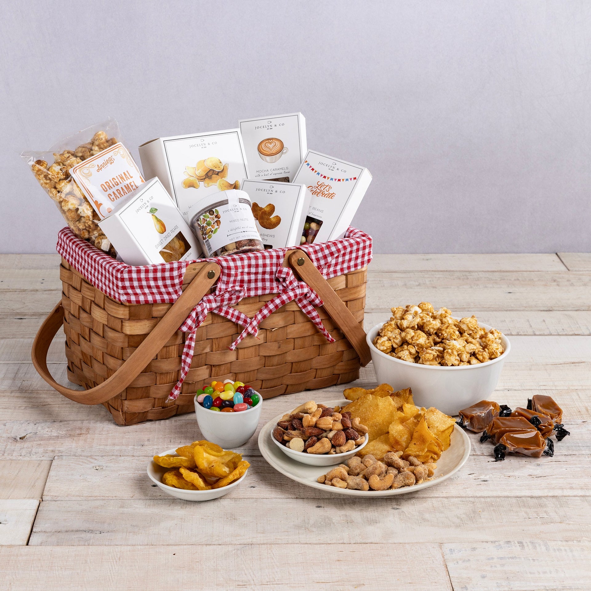 Farmhouse Basket with Gourmet Gift Pack