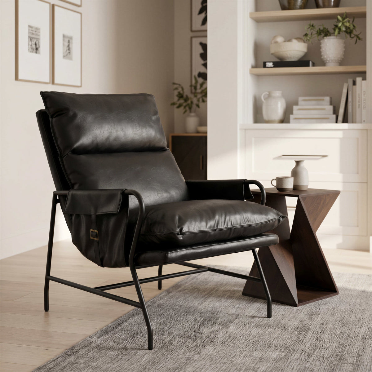 Halaus Accent Chair Black