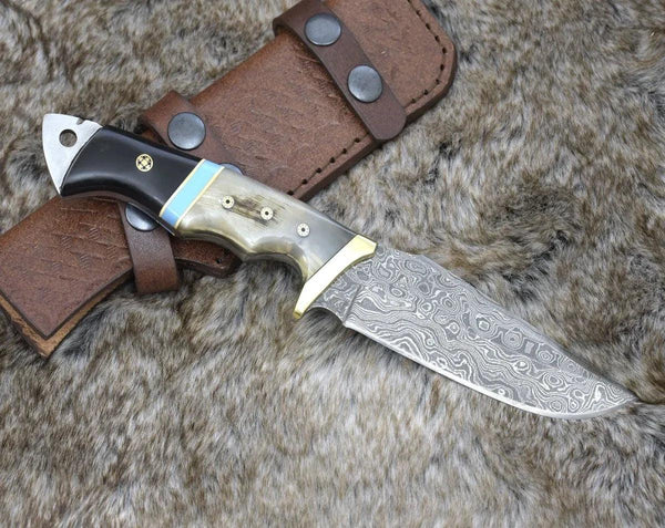 Reaver Hunting Knife with Ram Horn & Turquoise Handle - Gifts for You 'n Me