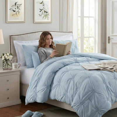 Swift Home Stylish Extra Plush Comfort Floral Pintuck Comforter Set, Cal King