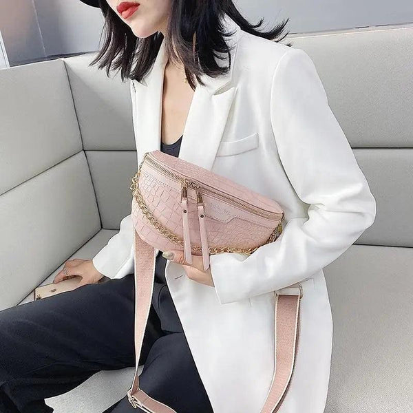 Retro Waist Bag PU Leather Fanny Pack Purse Leather with Gold Chain Strap Stylish Waist Pack Women Belt Bag Multifunctional Chest Bag