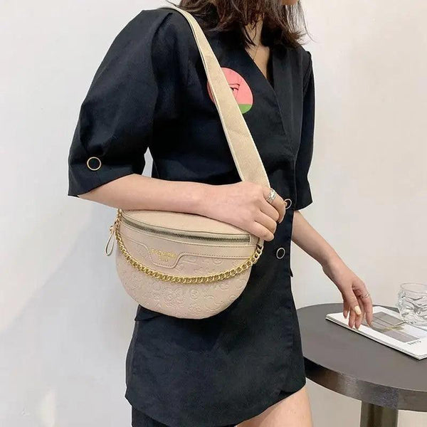 Retro Waist Bag PU Leather Fanny Pack Purse Leather with Gold Chain Strap Stylish Waist Pack Women Belt Bag Multifunctional Chest Bag