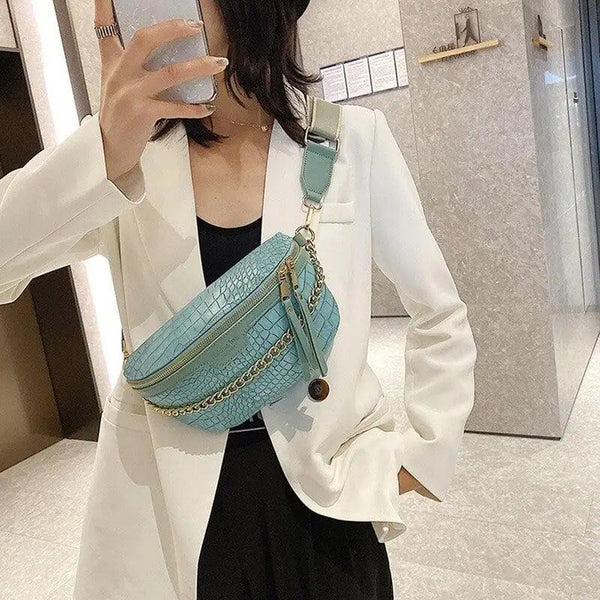Retro Waist Bag PU Leather Fanny Pack Purse Leather with Gold Chain Strap Stylish Waist Pack Women Belt Bag Multifunctional Chest Bag