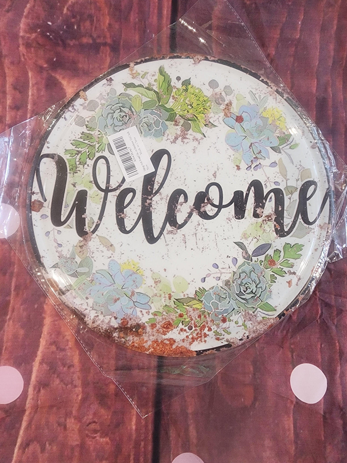 Chic Vintage-Style Tin 