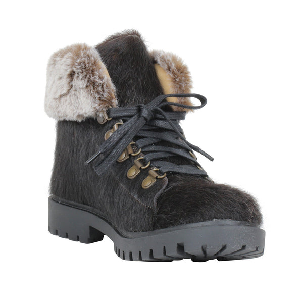 Turbulent Boots