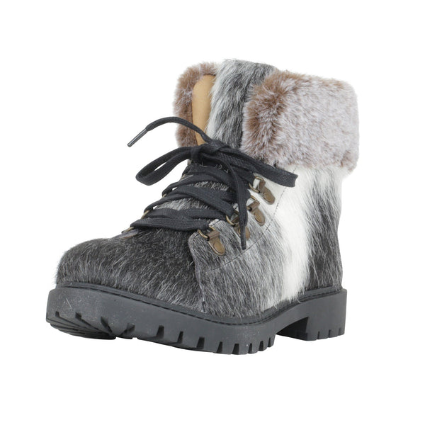Turbulent Boots