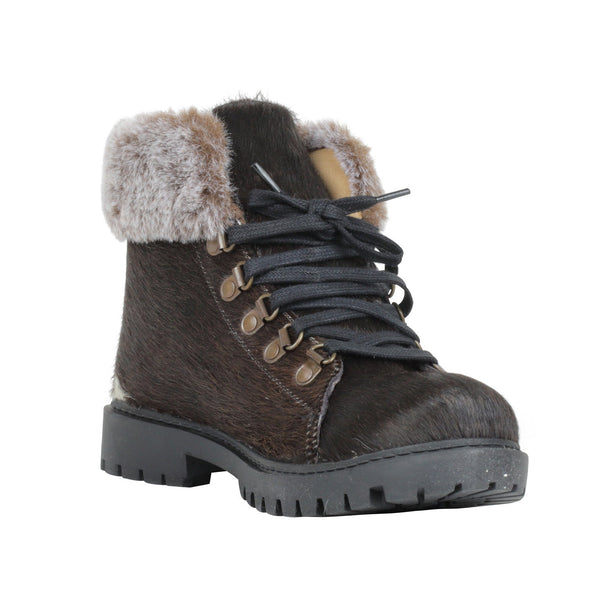 Turbulent Boots