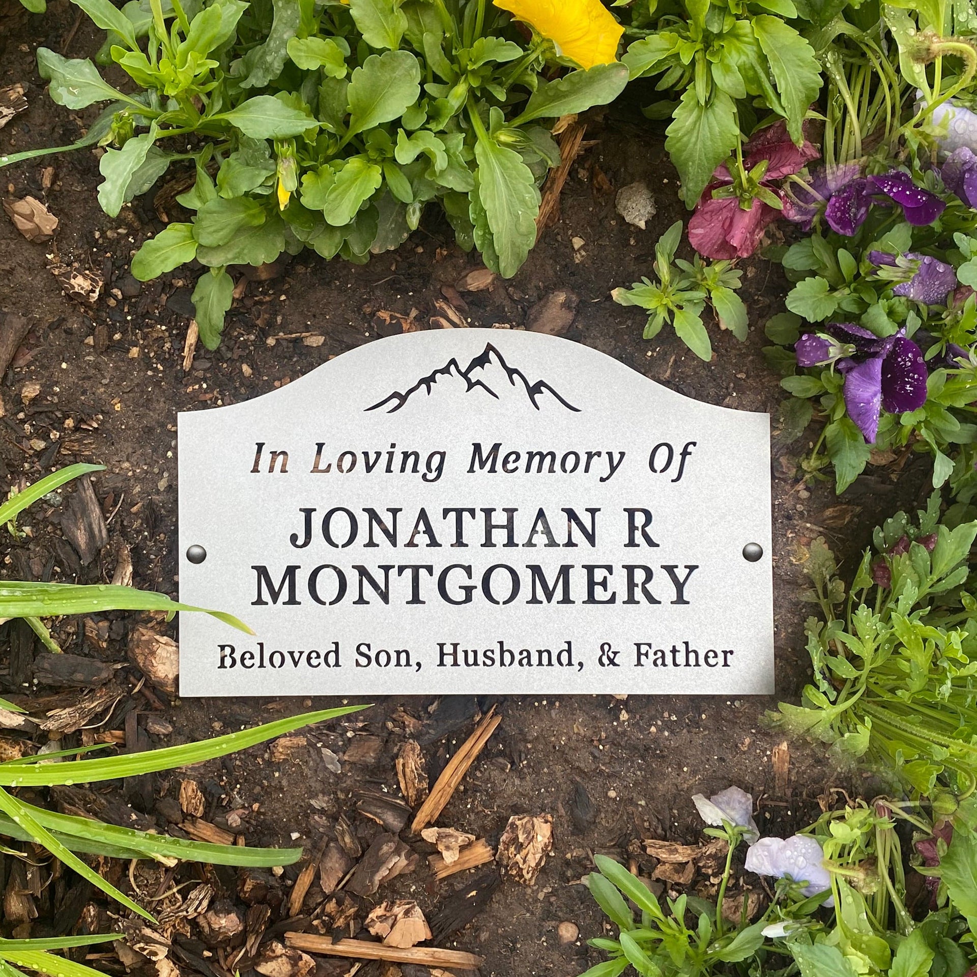 [COL] Classic Memorial Plaque - Graveyard Decoration Plaque for Cemetery