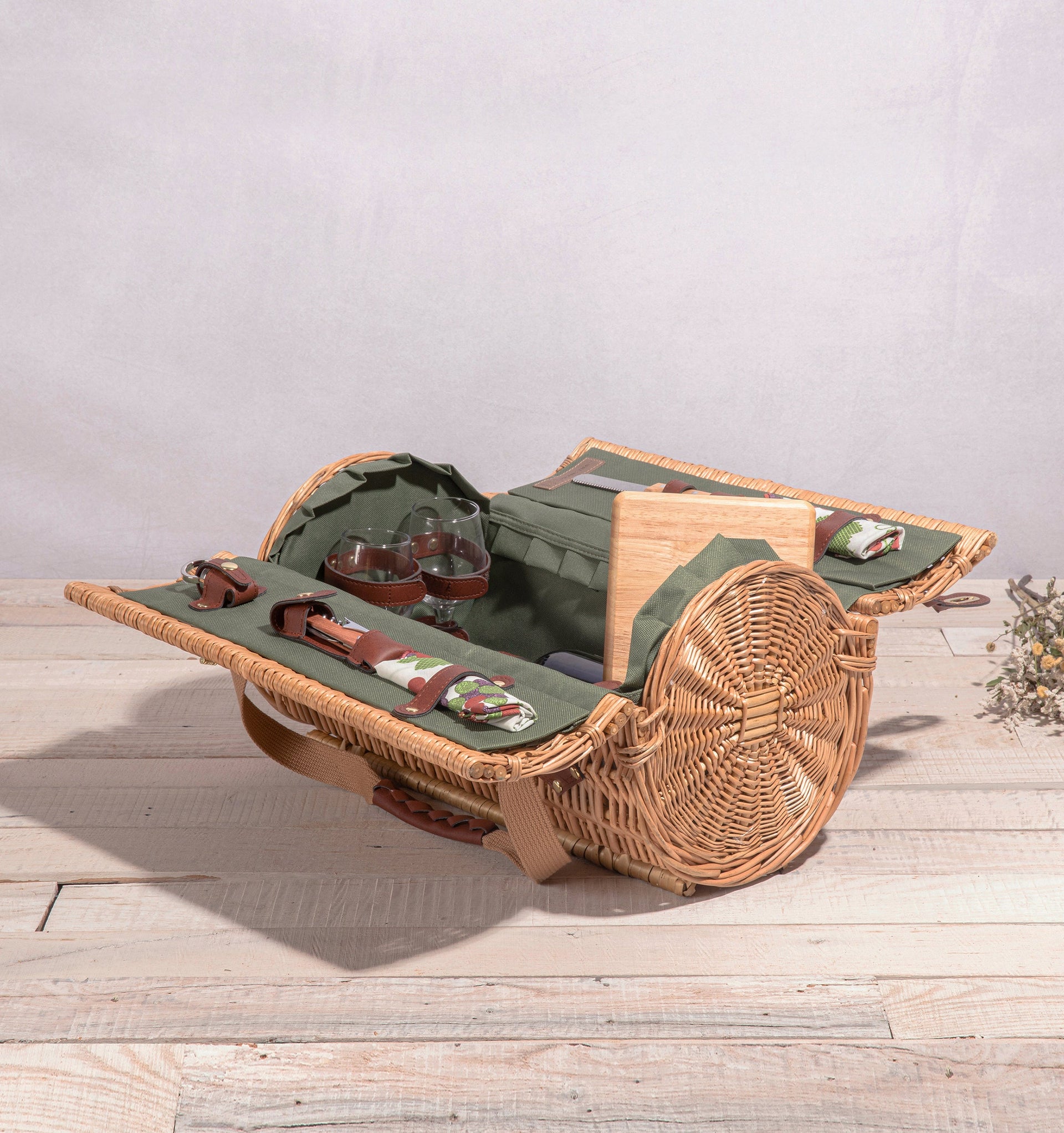 Verona Wine & Cheese Picnic Basket Picnic Time Family of Brands