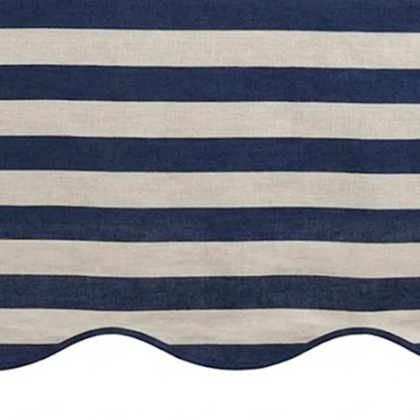 Scalloped Edge Tablecloth - Striped