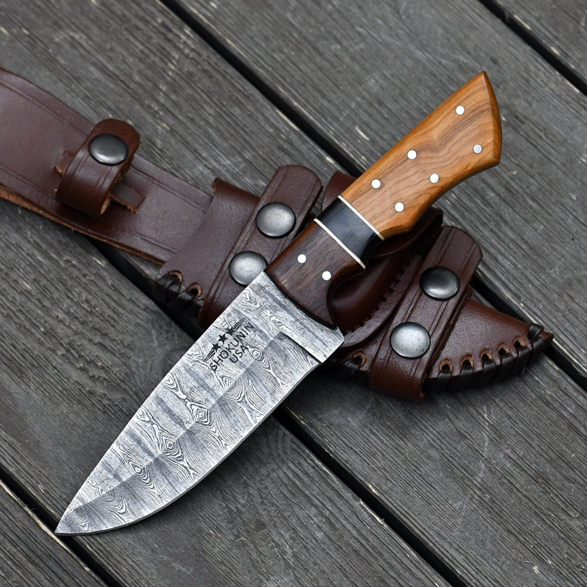 Sculptor Camp Knife with Exotic Olve Wood Handle