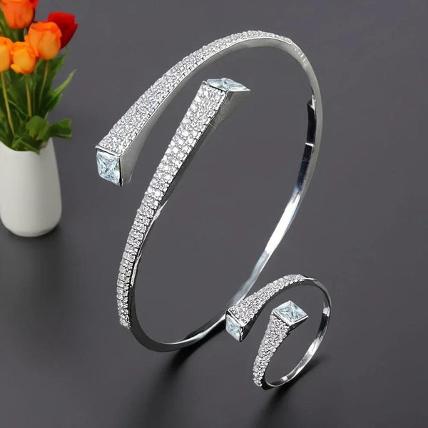 Set Of 2 Bracelets + Rings Set. Hot Selling Explosive Style With Super Shiny Irregular Geometric Synthetic Zirconia. Niche Design, Fashionable, Simple And High-end Open Jewelry.