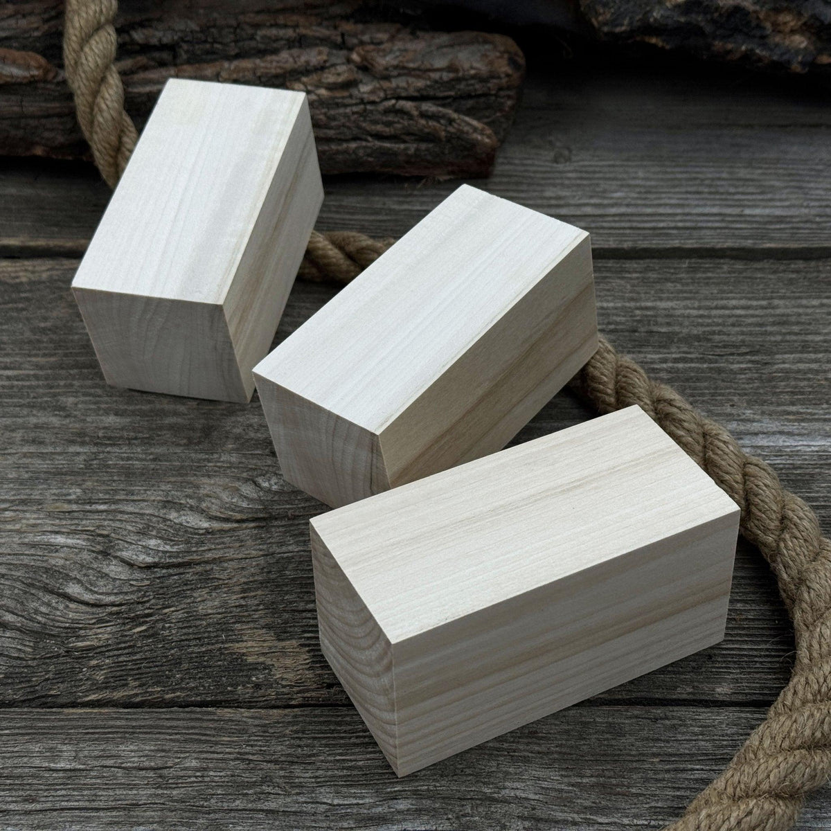 Set of 6 Linden Wood Carving Blanks, 10 × 5 × 5 cm (3.94 × 1.97 × 1.97 inches)