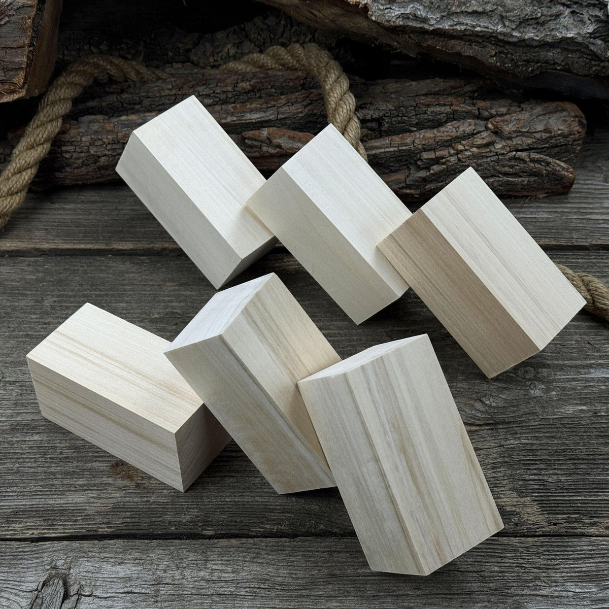 Set of 6 Linden Wood Carving Blanks, 10 × 5 × 5 cm (3.94 × 1.97 × 1.97 inches)