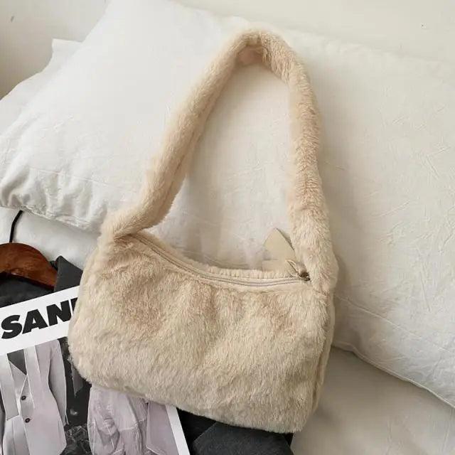 Simple And Stylish Women Soft Plush Winter Furry Shoulder Bags For Ladies And Girls Designer Clutch Handbag For Female