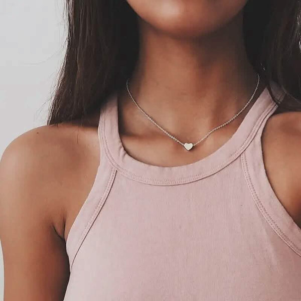Simple Exquisite Heart-Shaped Pendant Alloy Necklace