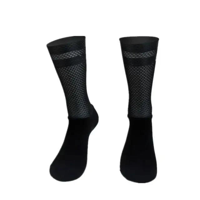 Simple Modern Design Anti Slip Silicone Cycling Socks  For Men Unique  Bicycle Running Socks Lightweight Breathable Sports Socks