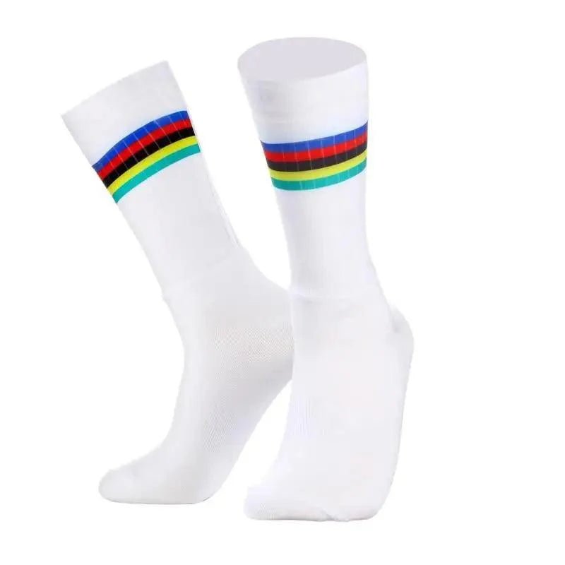 Simple Modern Design Anti Slip Silicone Cycling Socks  For Men Unique  Bicycle Running Socks Lightweight Breathable Sports Socks
