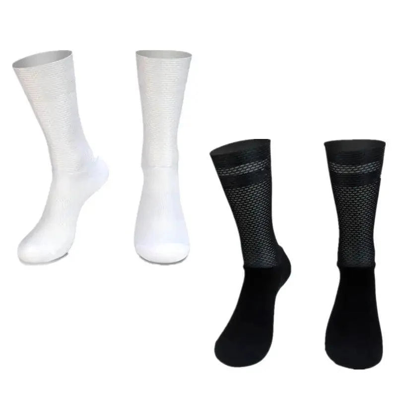 Simple Modern Design Anti Slip Silicone Cycling Socks  For Men Unique  Bicycle Running Socks Lightweight Breathable Sports Socks