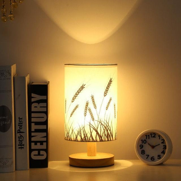Simple Modern Table Lamp Bedroom Study Bedside Lamp 5V-220v Dimming Solid Wood Creative Birthday Gift Night Light Decorative Table Lamp Cute Study Lamps for Bedroom Décor