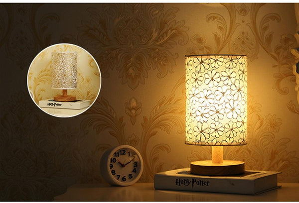 Simple Modern Table Lamp Bedroom Study Bedside Lamp 5V-220v Dimming Solid Wood Creative Birthday Gift Night Light Decorative Table Lamp Cute Study Lamps for Bedroom Décor