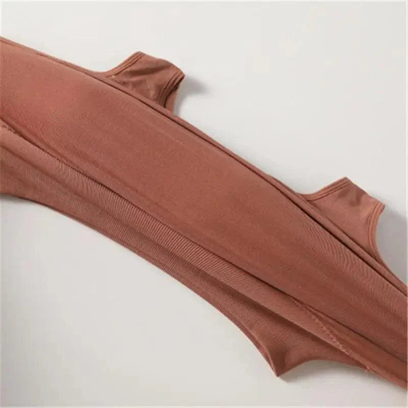 Sizzling Sports Bra For Women Solid Yoga Top Fitness Pad Bra Girl Active Wear Workout Running Sportswear Breathable Soft Bra