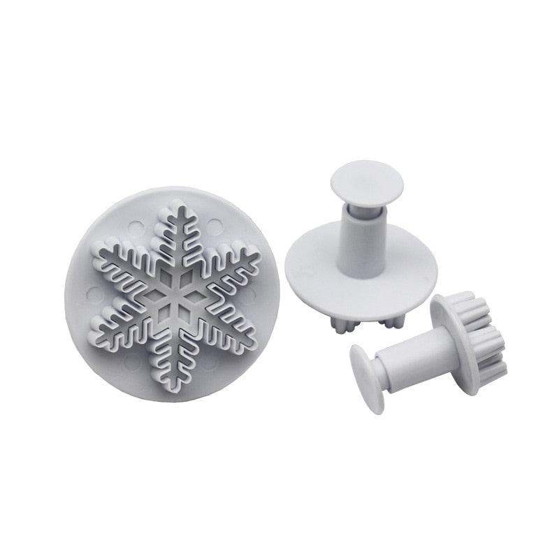 Snowflake Fondant Cake Decorating Tools Sugarcraft Cutter Mold Cake Decorating Baking Tools Kitchen Accessories 3Pcs/Set Snowflake Cookie Cutter Set Cake Decorating Mold Fondant Winter Theme Molds