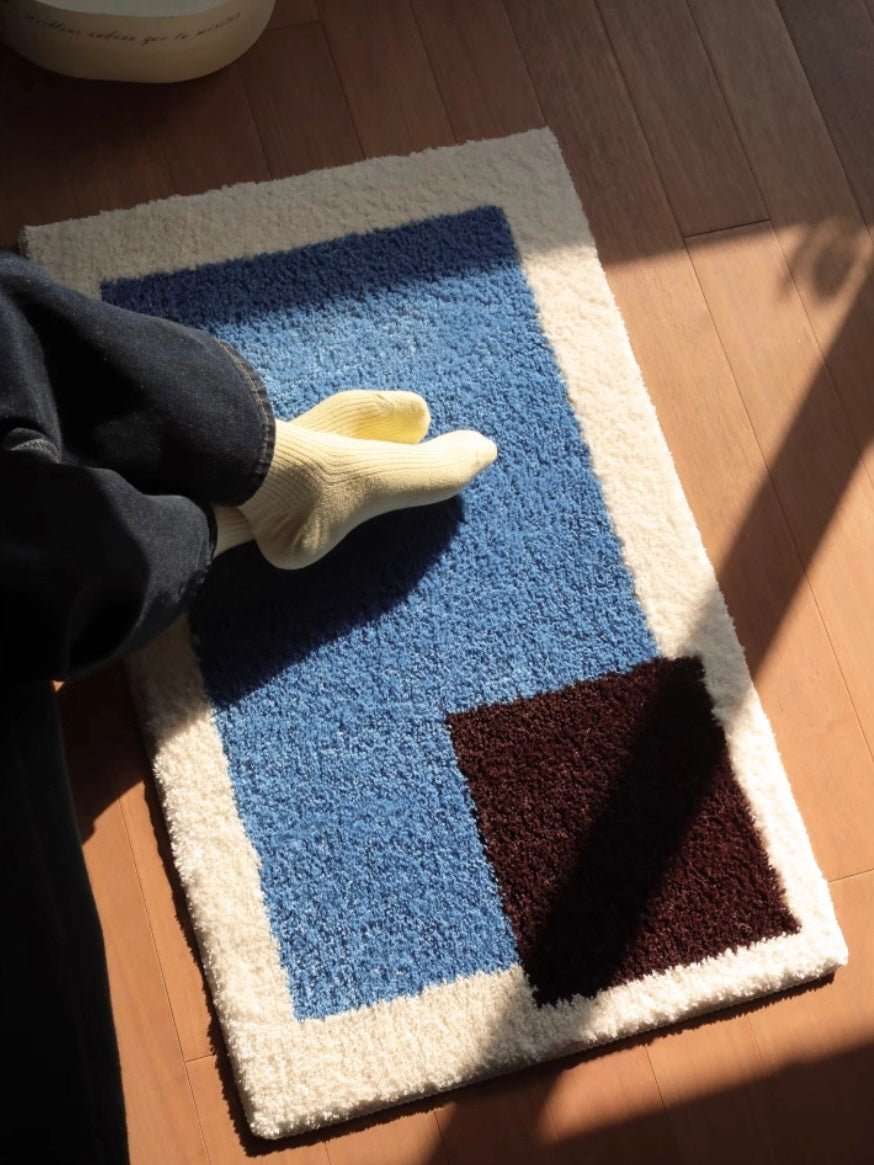 Soft Contemporary Abstract Geometric Bath Rug, Absorbent, Anti-slippery Mat