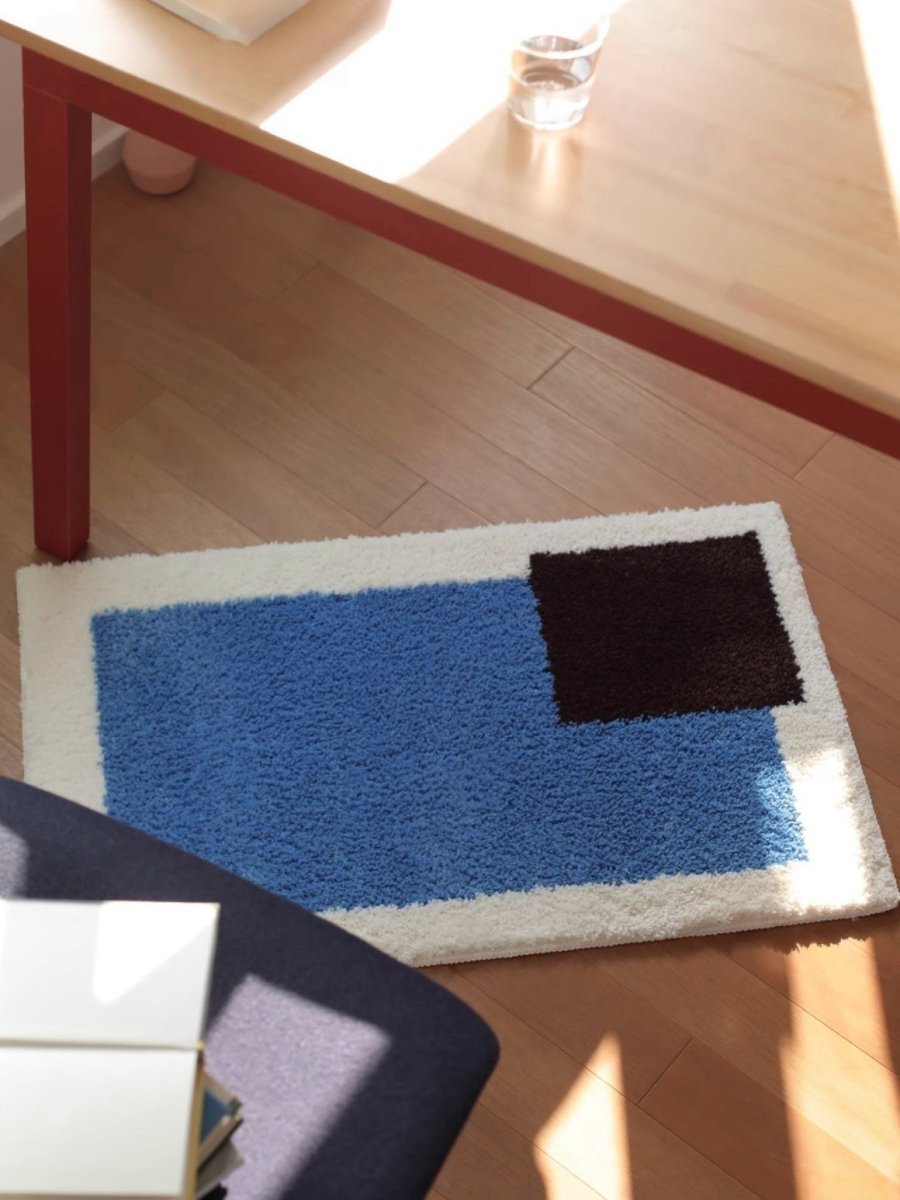 Soft Contemporary Abstract Geometric Bath Rug, Absorbent, Anti-slippery Mat