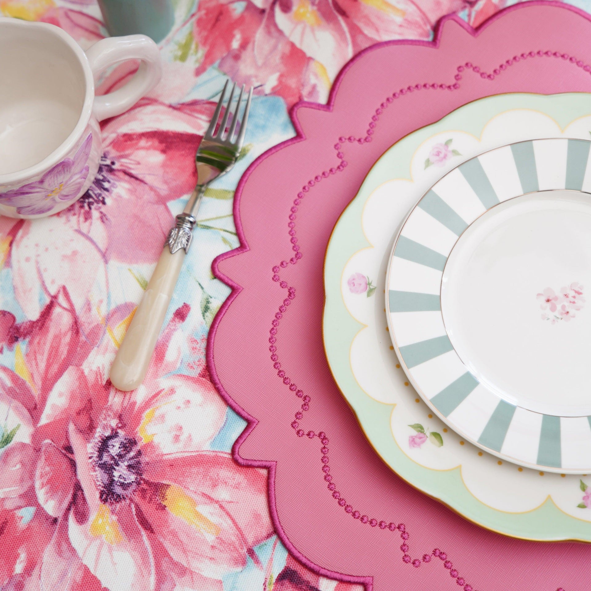 SPRING TABLE DECOR – SOLSTICE PINK SCALLOPED FAUX LEATHER PLACEMAT