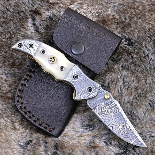 Spire Gentleman's Pocket Knife with Bone and Handle - Gifts for You 'n Me