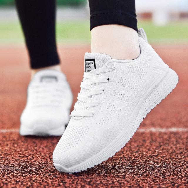 Sport Women Casual Shoes Fashion Breathable Walking Mesh Flat Sneakers Women Gym Vulcanized Tenis Walking Shoes Breathable Lightweight Casual Comfort Fashion Sneaker