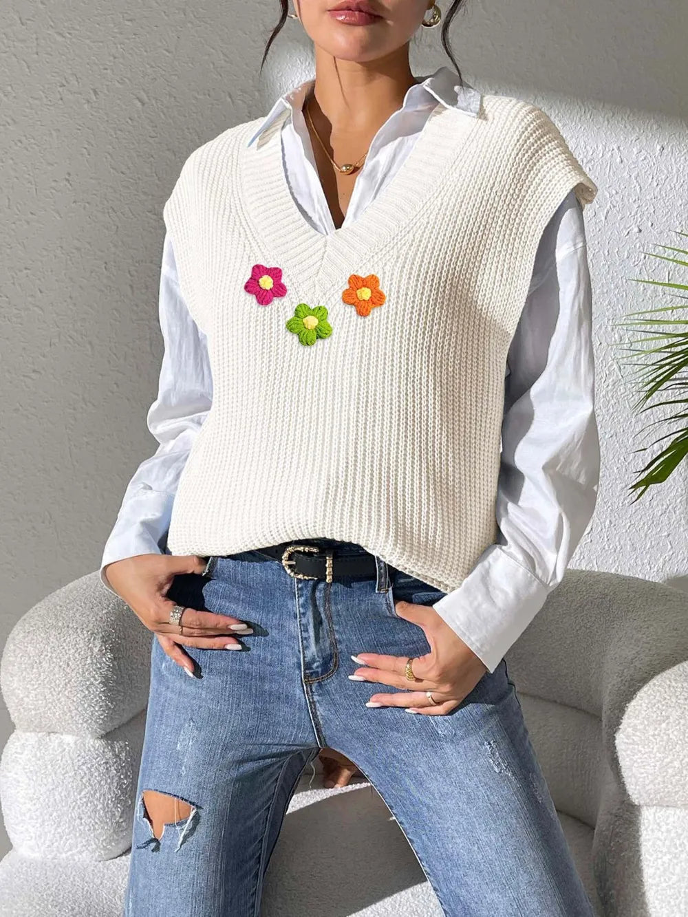 Spring and Autumn V-neck Simple Vest Hand Hook Flower Splicing Machine Woven Sweater Clip
