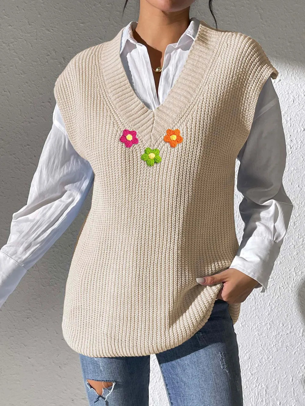 Spring and Autumn V-neck Simple Vest Hand Hook Flower Splicing Machine Woven Sweater Clip